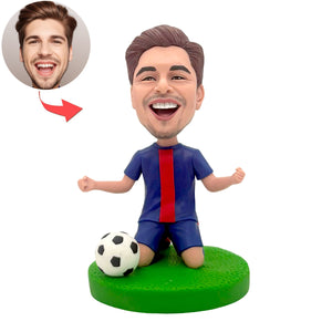 Figurine personnalisée représentant un joueur de football heureux