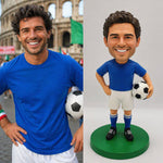 Figurine personnalisée de joueur de football tenant un ballon
