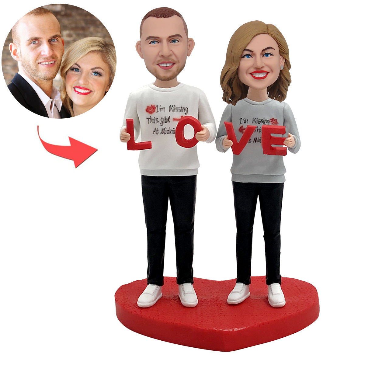 Bobblehead couple personnalisé avec « LOVE »