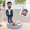 Figurine à tête branlante personnalisée avec accessoires