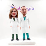Bobblehead personnalisé pour un couple de super docteur