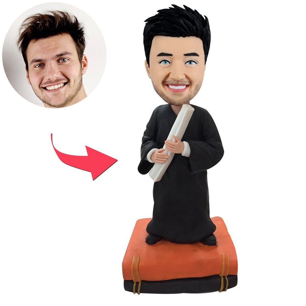 Bobblehead de graduation mâle personnalisée